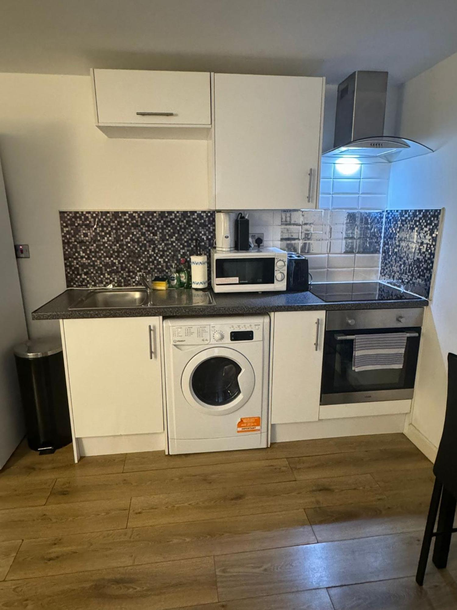 Cozy Two Bedroom Apartment Sleeps 6 Near Camden Market Hw10 Λονδίνο Εξωτερικό φωτογραφία